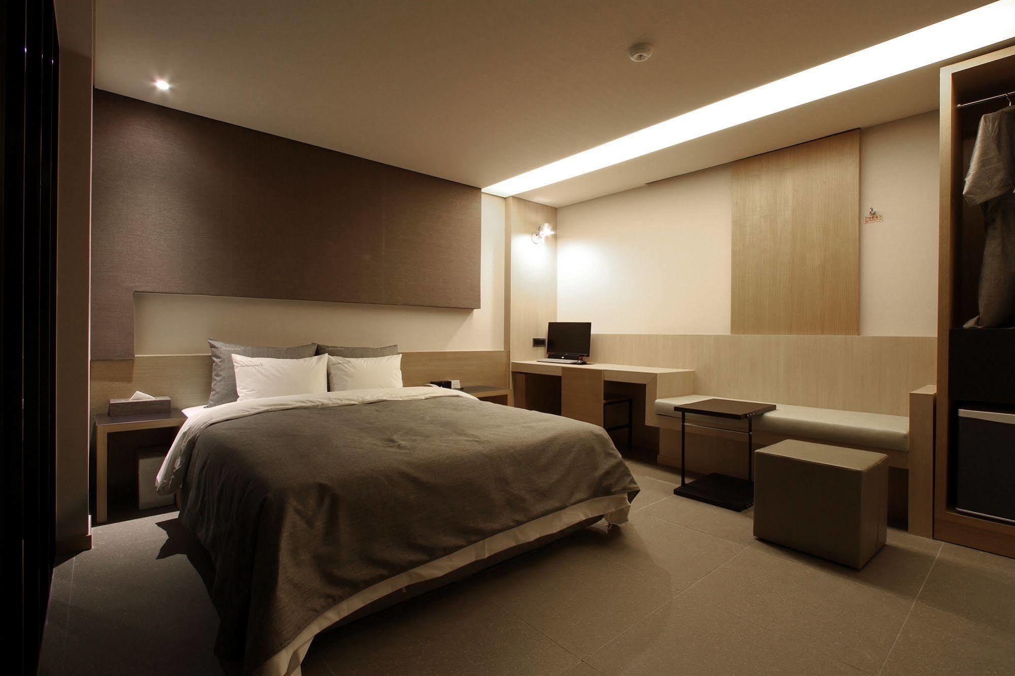 Boutique Hotel K-Oido Siheung Esterno foto