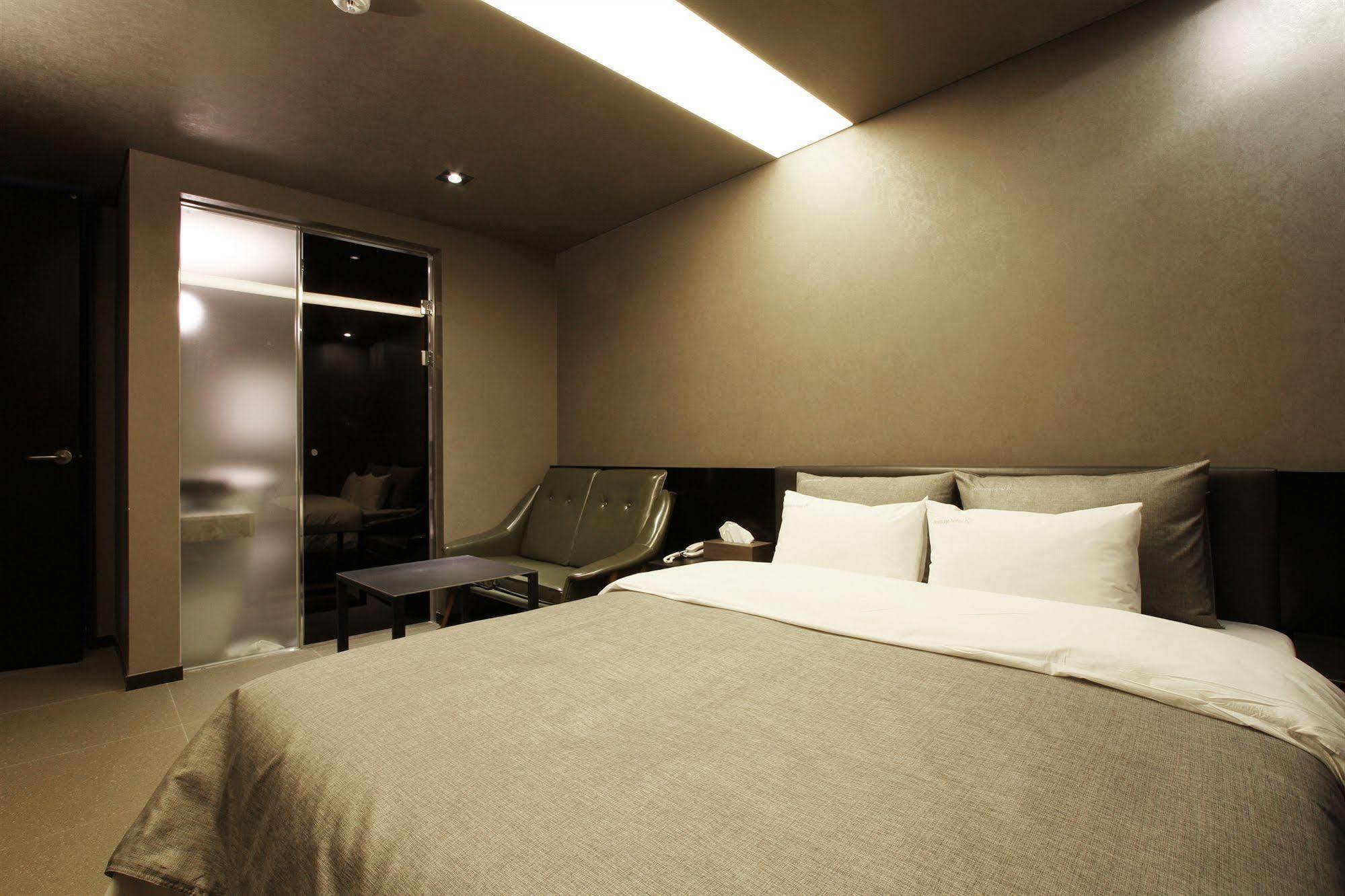 Boutique Hotel K-Oido Siheung Esterno foto