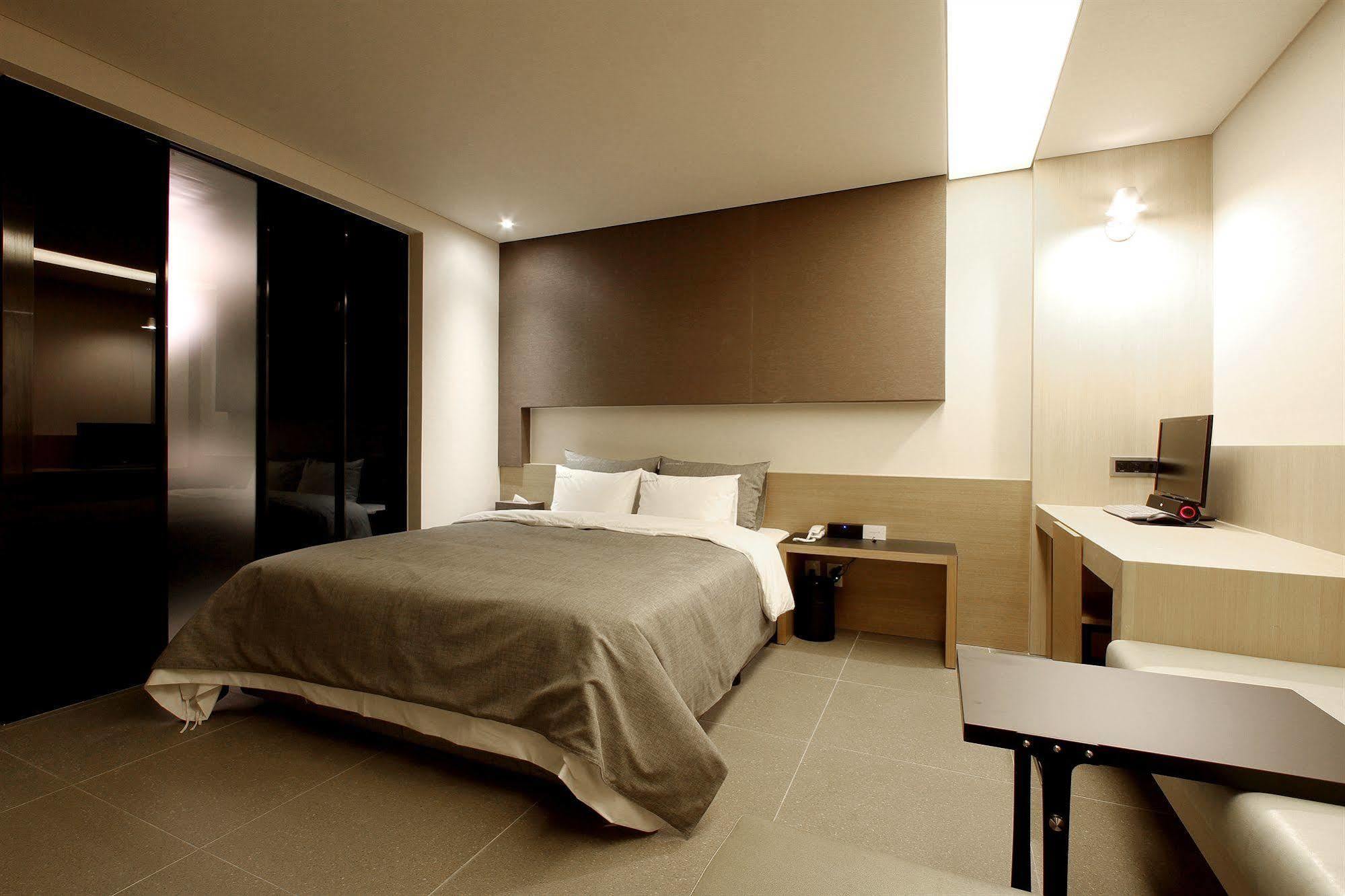 Boutique Hotel K-Oido Siheung Esterno foto